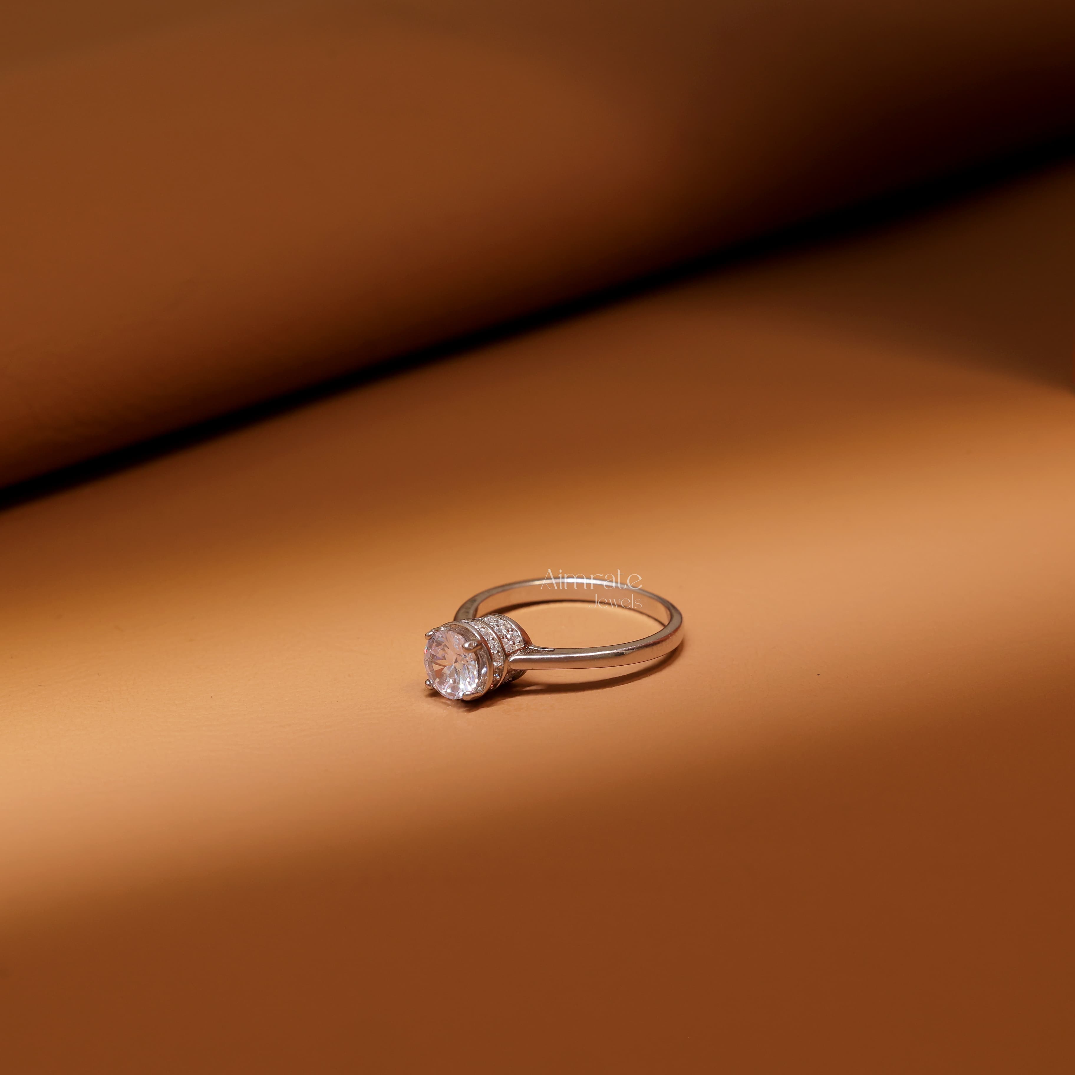 1.5ct Round Lab-Grown Diamond 14kt Gold Ring thumbnail 5