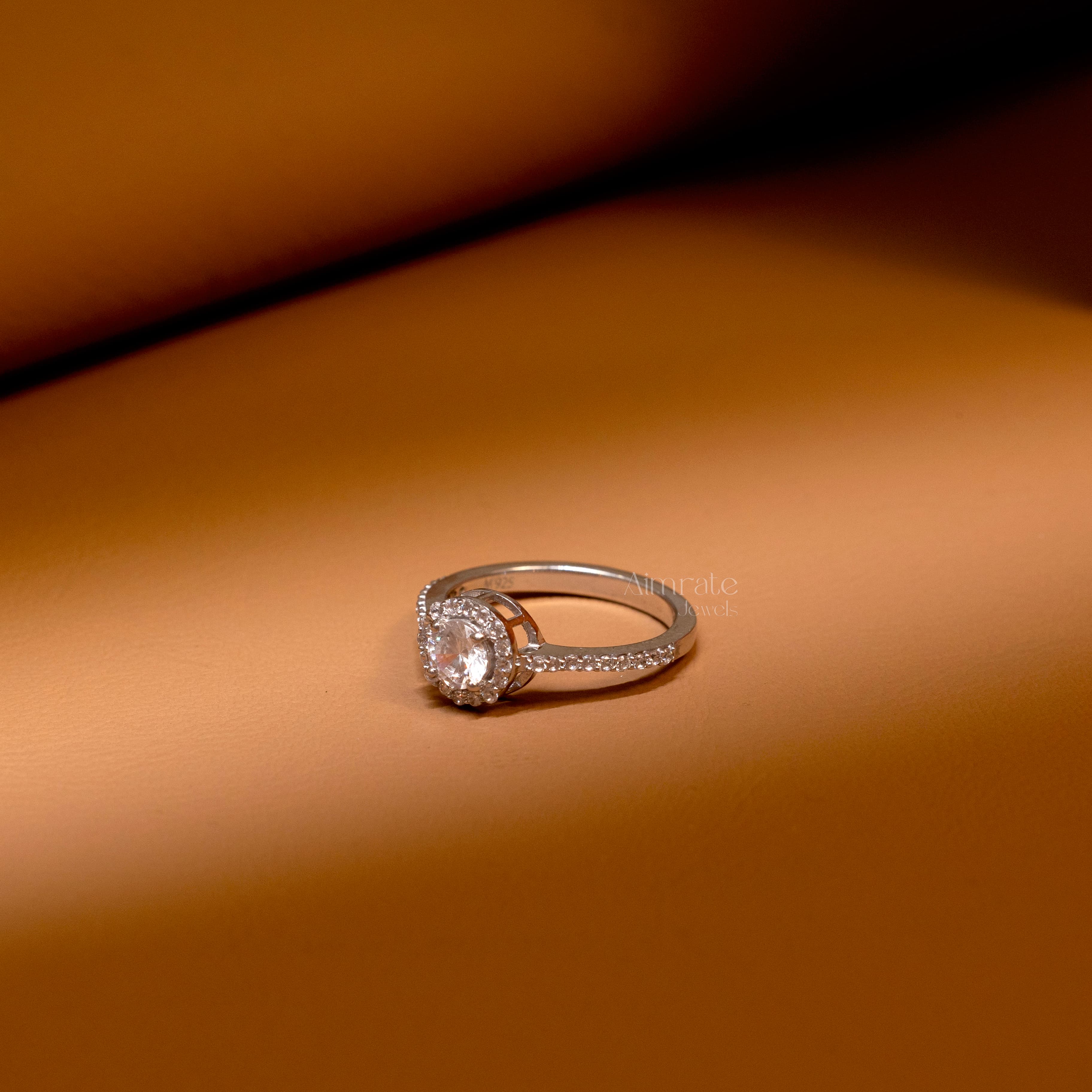 1ct Round Cut Lab-Grown Diamond 14kt Gold Ring thumbnail 7