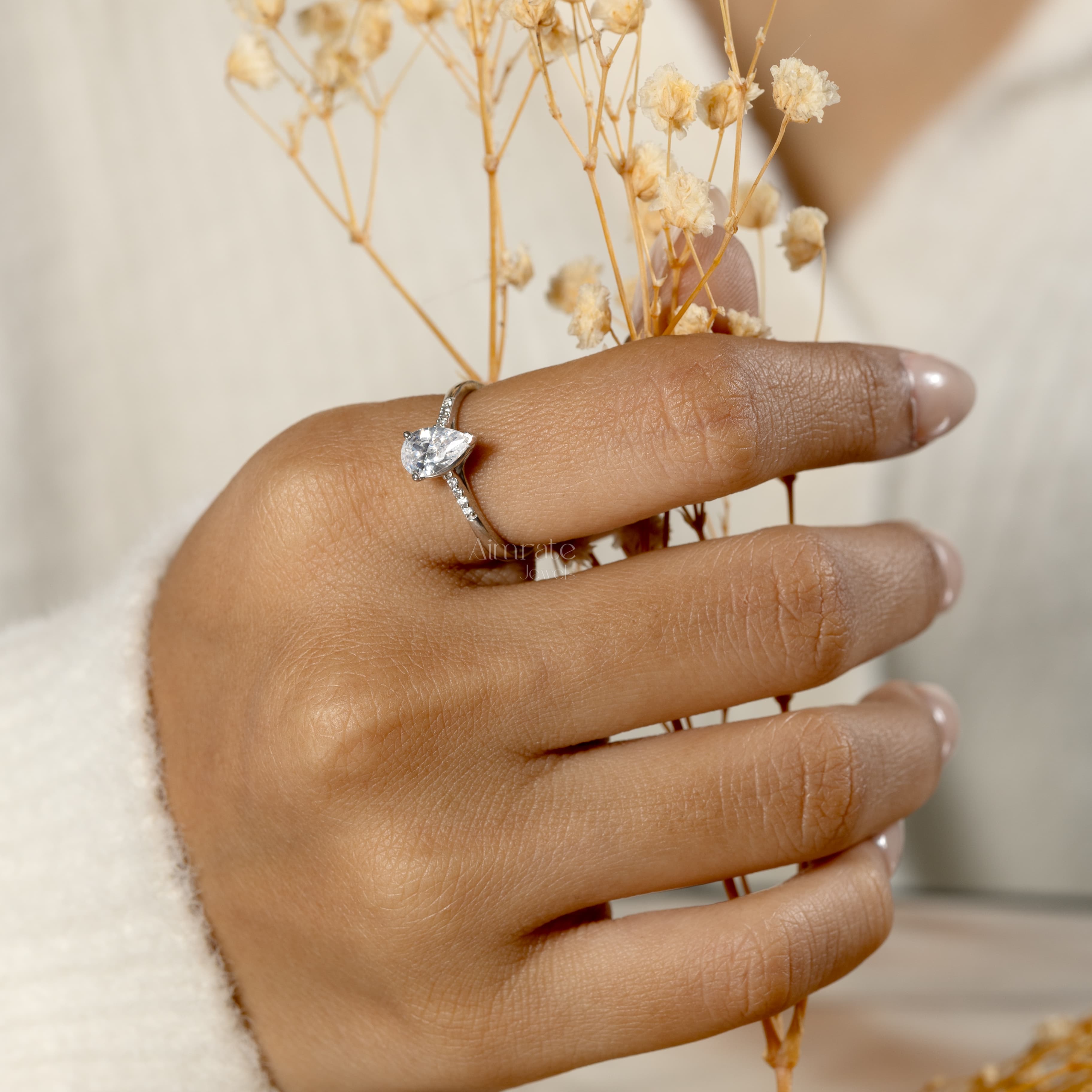 1ct Pear Cut Lab-Grown Diamond 14kt Gold Ring