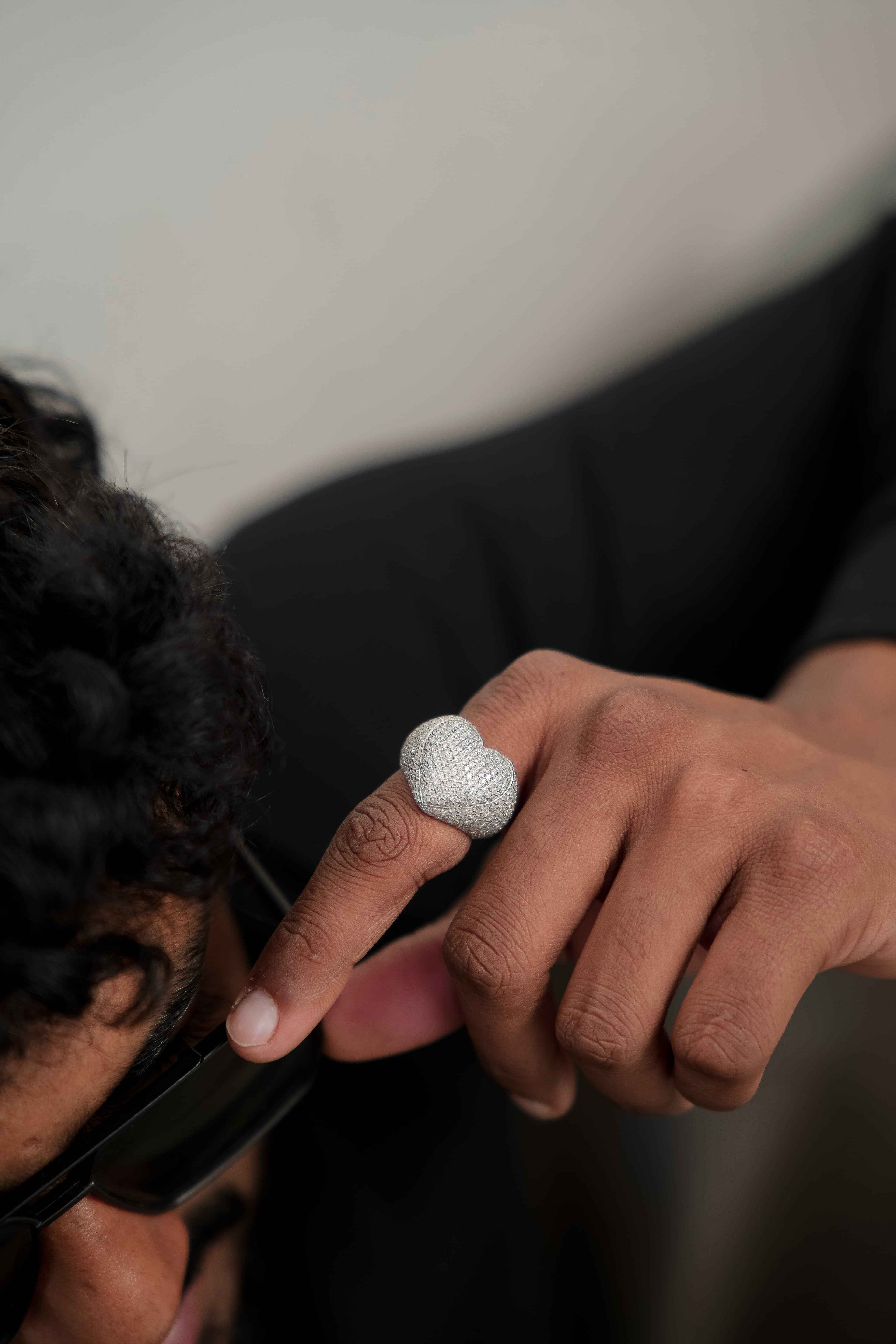 Heart signet ring in 925 silver with moissanite luxury statement jewellery for men's thumbnail 4